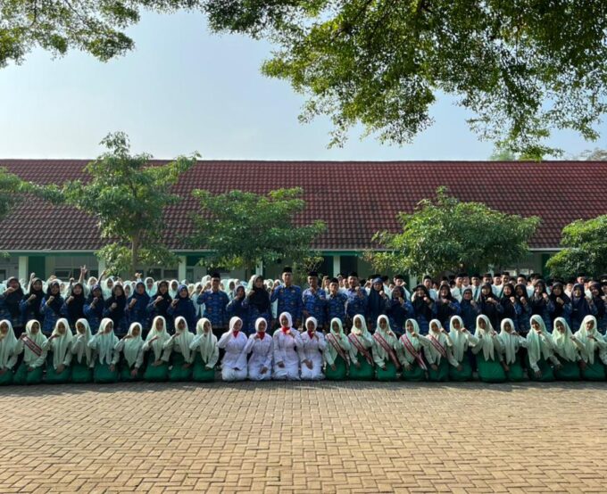 Kepala Madrasah Pimpin Upacara Peringatan Harkitnas 2026, Ajak Generasi Muda Jaga Tunas Bangsa
