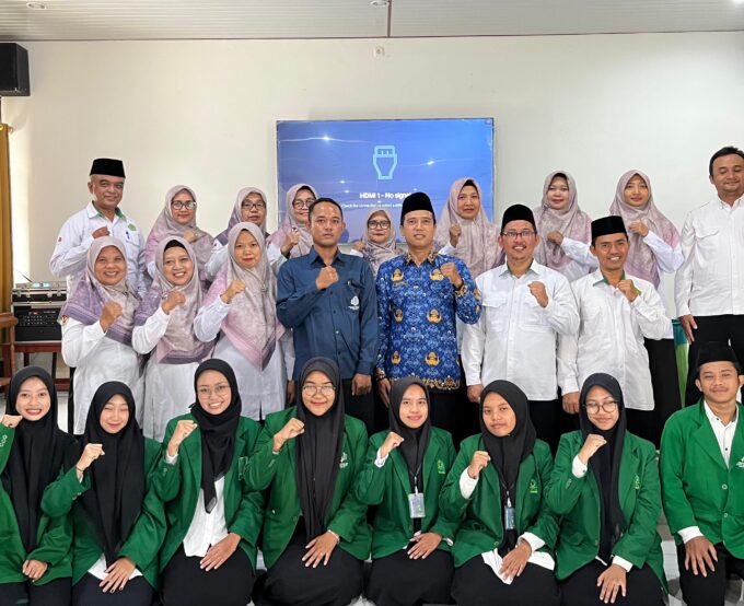 Penutupan PLP Asistensi Mengajar Mahasiswa UIN Syekh Wasil Kediri di MTsN 3 Kediri