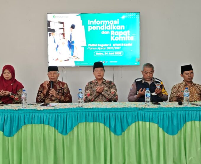 Rapat Calon Wali Murid Baru Jalur Reguler 2 Tahun Ajaran 2026/2027  MTsN 3 Kediri Berlangsung Lancar