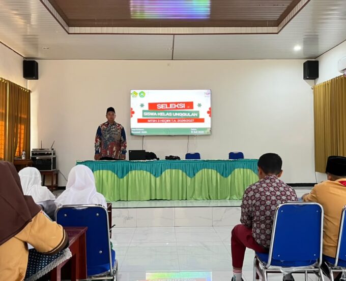 Antusias Tinggi, Murid Baru Bersaing Masuk Kelas Unggulan MTsN 3 Kediri