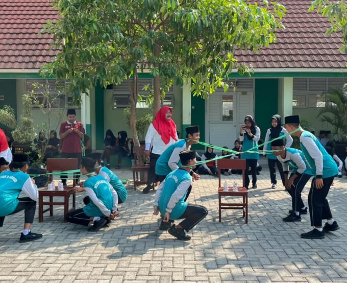 MTsN 3 Kediri Gelar Lomba Semarak HUT ke-81 RI dan  Peringatan Maulid Nabi Muhammad SAW