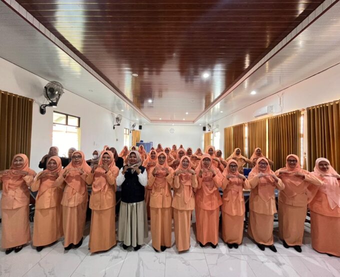 DWP MTsN 3 Kediri Gelar Sosialisasi Kesehatan, Ajak Anggota Kenali dan  Cegah Penyakit Tidak Menular